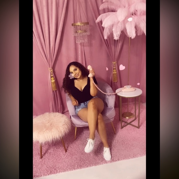 Meet your Posher, Nyaha - Picture 3 of 4